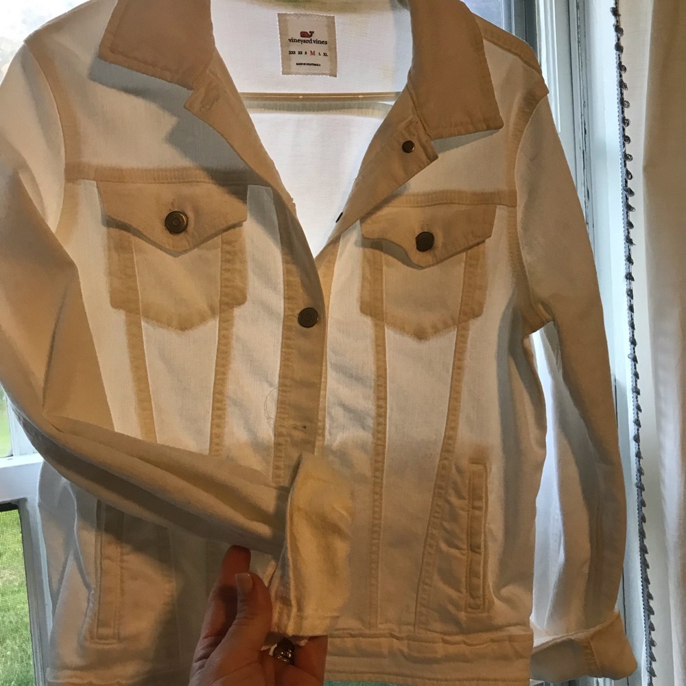 Vineyard vines jean jacket
